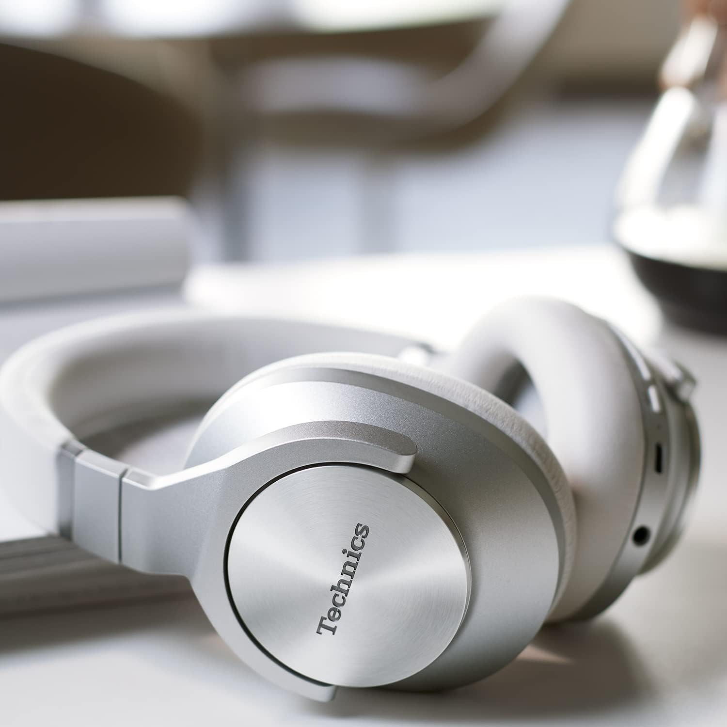 Technics EAH-800 Noise Cancelling Over Ear Headphones