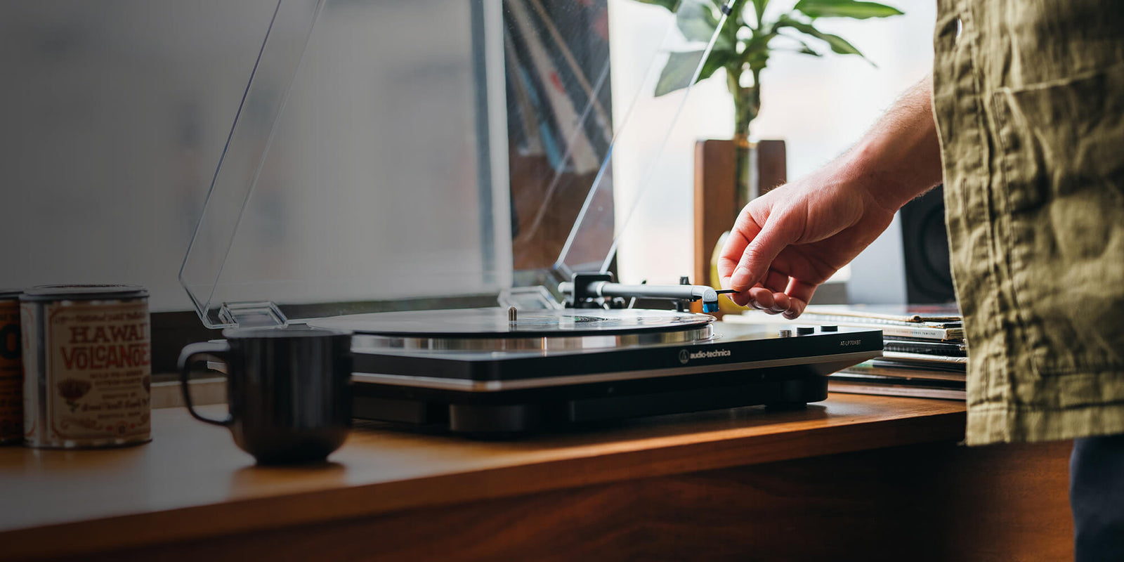Audio-Technica AT-LP70X Fully Automatic Belt-Drive Turntable