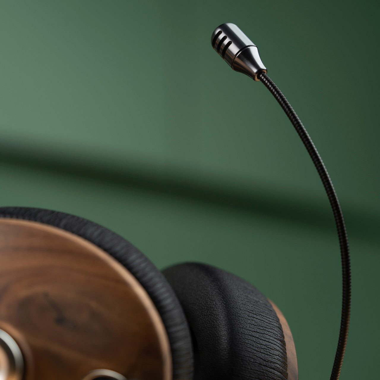 Meze Audio 99 Classics Headphone with Boom Mic Headset Bundle