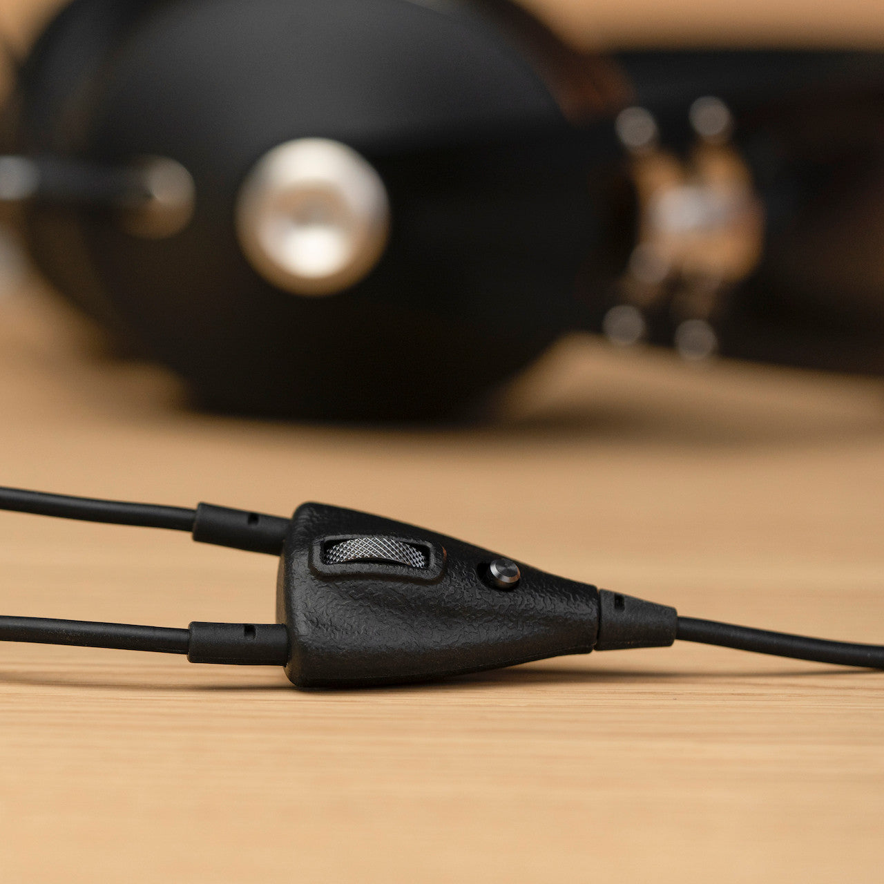 Meze 99 Neo with Boom Mic Headset Bundle