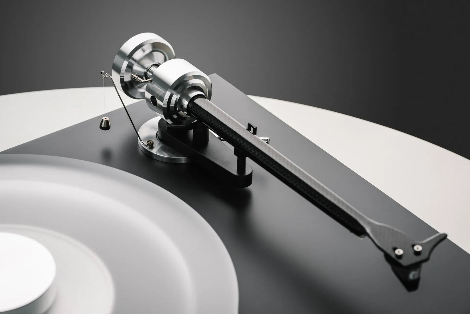 Pro-Ject Debut Reference 10 (Pick It PRO B) - Satin Black