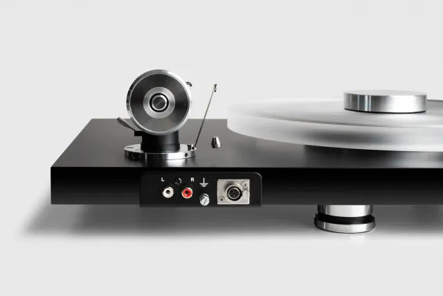 Pro-Ject Debut Reference 10 (Pick It PRO B) - Satin Black
