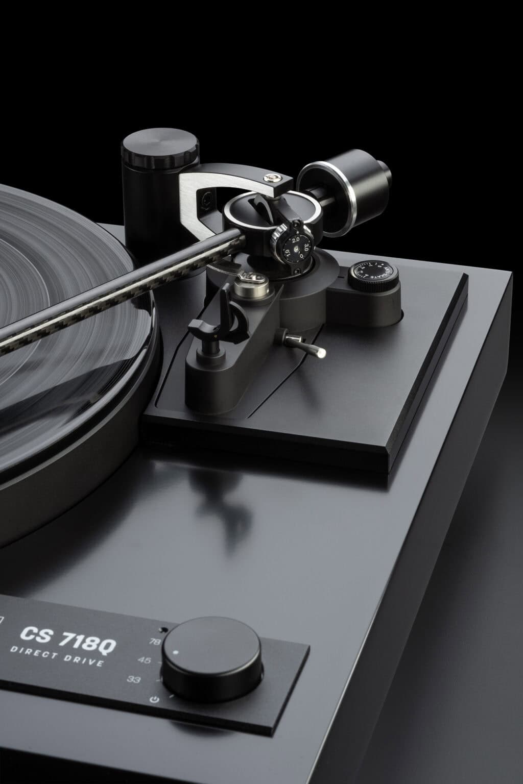 Dual CS718 Turntable
