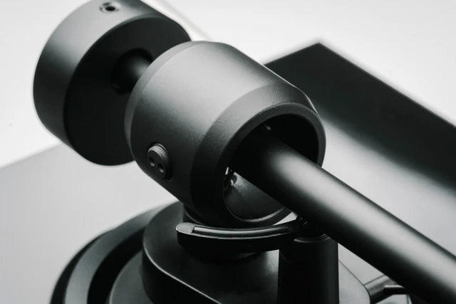 Pro-Ject E1.2 Turntable with Pick it MM E Cartridge