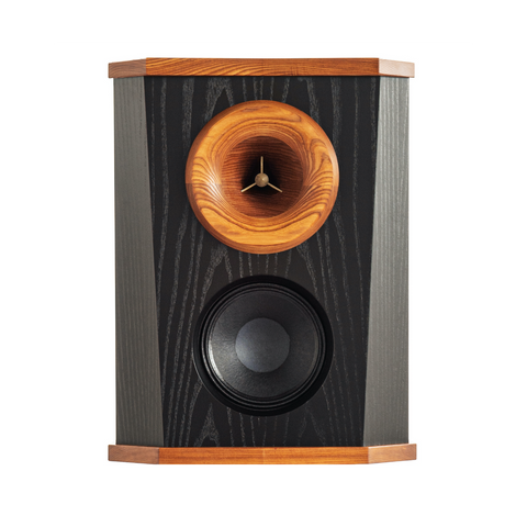 FLEETWOOD DEVILLE SUPERIOR QUALITY SQ SPEAKERS