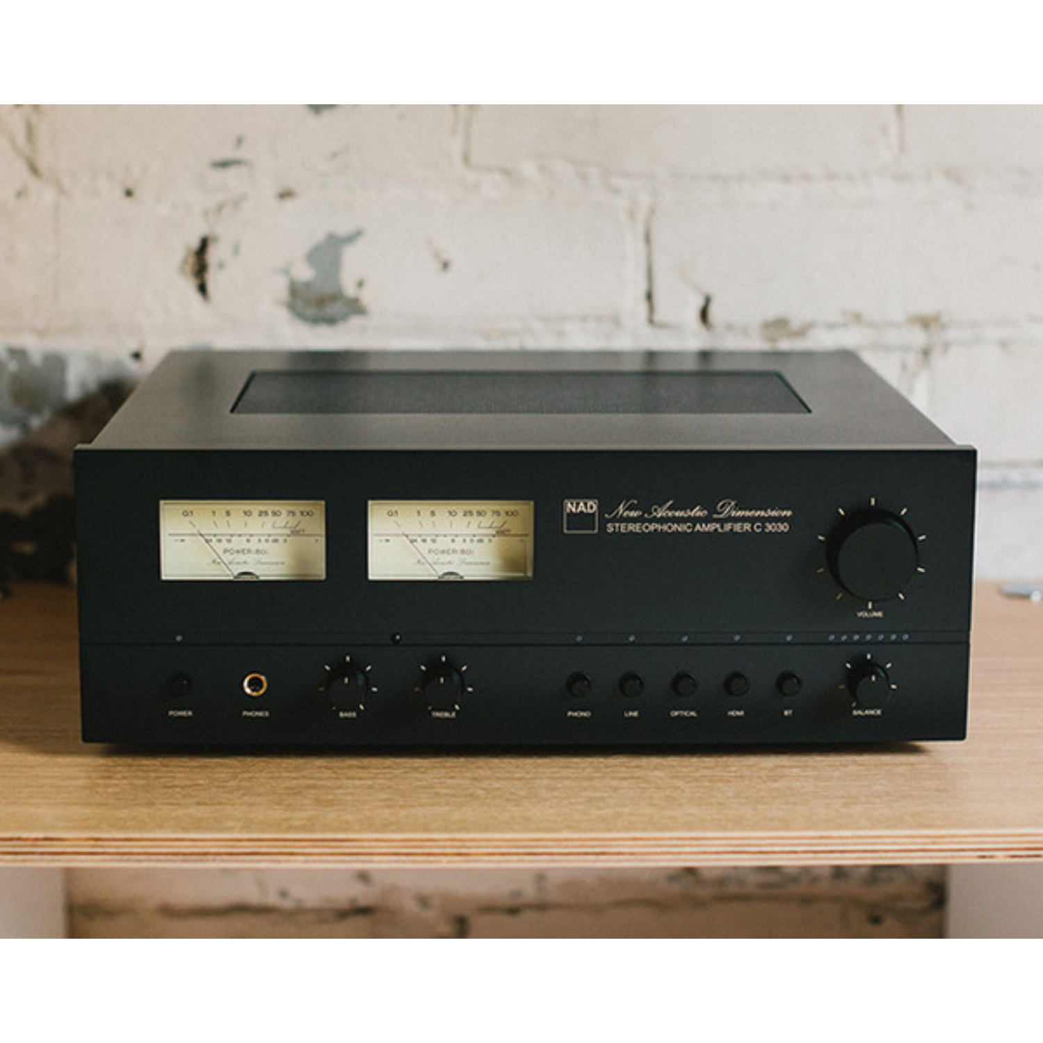 NAD C3030 Integrated Amplifier