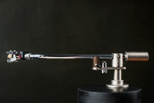 Schick Tonearm With 1.1M Captive Cable