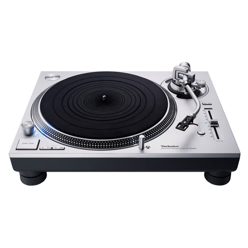 Technics SL-1200GR2 Direct-Drive Turntable System | Vinyl Sound Toronto Canada.  The New Motor-Drive System, Delta Sigma Drive applies Technics expertise in PWM signal processing. In addition to reducing high harmonics, the new drive suppresses vibrations from the motor for smoother, more accurate rotation, ensuring a rich reproduction of the music.