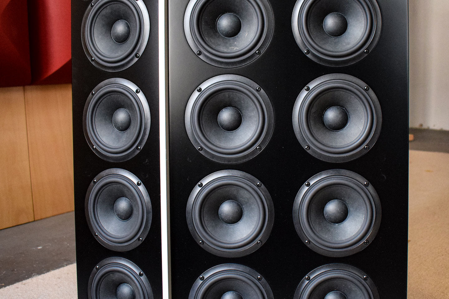 Thorens SoundWall HP 600 Premium Dipole Speakers (Pair)