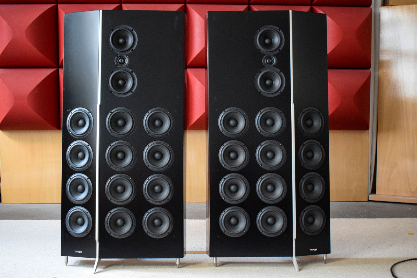 Thorens SoundWall HP 600 Premium Dipole Speakers (Pair)