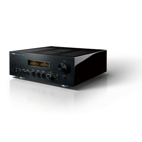 YAMAHA A-S2200 - INTEGRATED AMPLIFER | VINYL SOUND A performance fit for the global stage and inheriting many features from its big brother, the A-S2200 delivers an authentic, powerful yet somehow elegant and emotional Hi-Fi sound. Absolute musicality from a luxuriously beautiful instrument. Fully balanced circuit design from input to speaker out