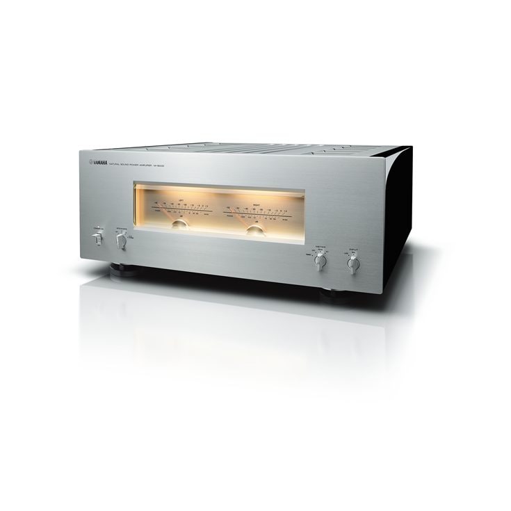 YAMAHA M-5000 - POWER AMP | VINYL SOUND With more than 130 years of experience, Yamaha has grown to become the world's leading sound company. The M-5000 embodies this spirit with time-honoured craftsmanship and market-leading innovation and serves as the epitome of high-fidelity audio reproduction.