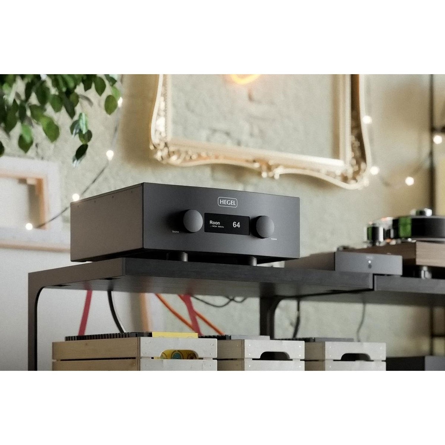 Hegel-Integrated-Amplifier-H600-4