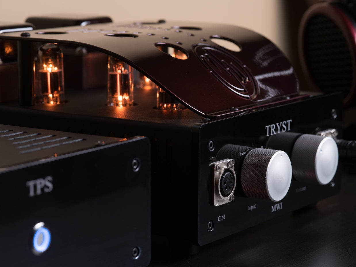 ModWright tube amplifiers, phono stages, headphone amplifiers, amplifiers, integrated amplifier, preamplifier.