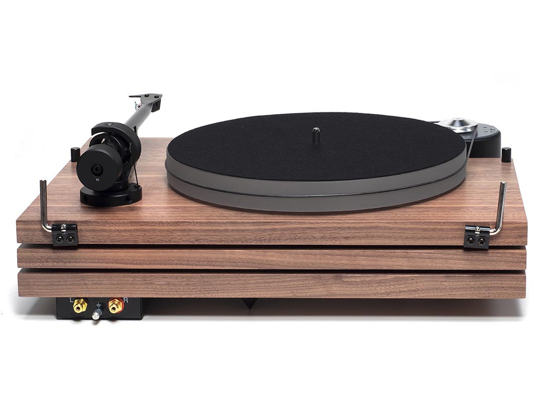 The music hall mmf-9.3 turntable is a two speed, belt driven audiophile turntable employing the unique triple plinth construction originated by music hall. Distinctive design The distinctive design isolates the critical sound reproducing components: platter, main bearing, tonearm, and cartridge, on the top platform.