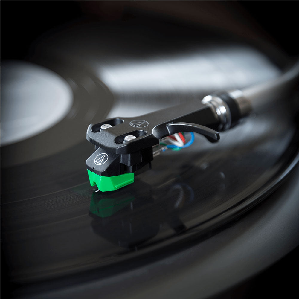 AUDIO-TECHNICA AT-VM95E/H HEADSHELL / CARTRIDGE COMBO KIT