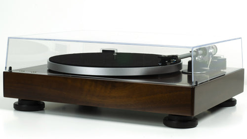 Nspired by turntables of the past, built with the best of today’s technology. The music hall classic turntable features a built-in phono preamp & phono cartridge, semi-automatic operation (auto-lift and power off), and a dark walnut wood veneer finish.A complete package A 2-speed belt driven turntable that comes complete with a tonearm, mounted music hall spirit cartridge, and built-in phono amp.