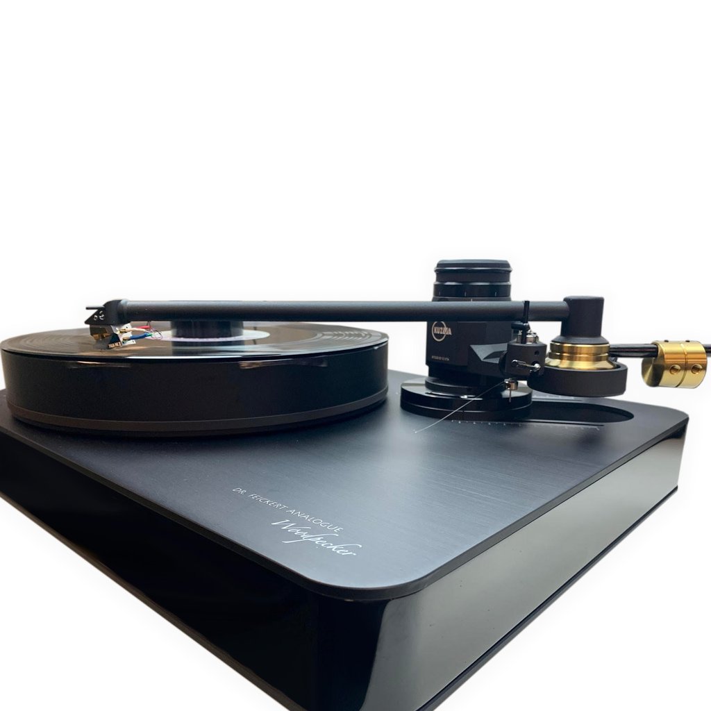 Dr.FEICKERT WOODPECKER TURNTABLE - Great deal on all Dr.Feickert Analogue Turntables and Accessories. Available at Vinyl Sound: Dr.Feickert Firebird Turntable - Dr.Feickert Blackbird Turntable - Dr.Feickert Woodpecker Turntable - Dr.Feickert Volare Turntable - Dr.Feickert Accessories.