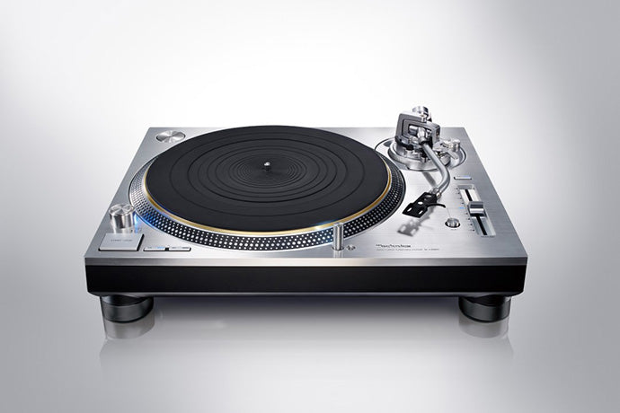 TECHNICS SL-1200G GRAND CLASS REFERENCE DIRECT DRIVE TURNTABLE