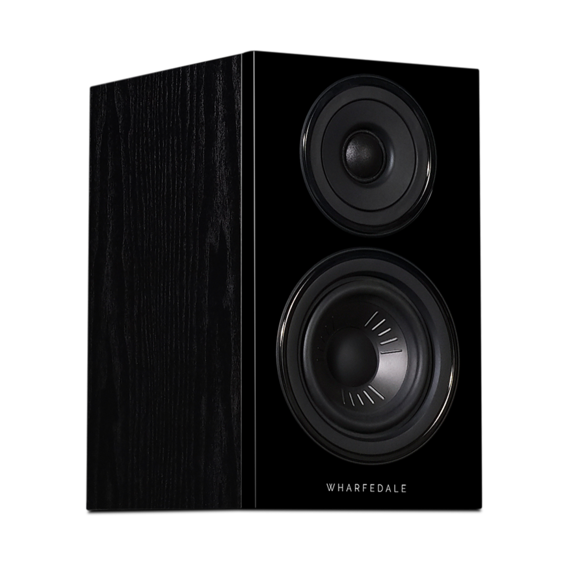 Still compact but with increased cabinet volume and driver size for even more potency, the Wharfedale DIAMOND 12.2 offers a little more from a traditional standmount (or bookshelf) speaker format and embodies the history and performance values of the Wharfedale DIAMOND series.